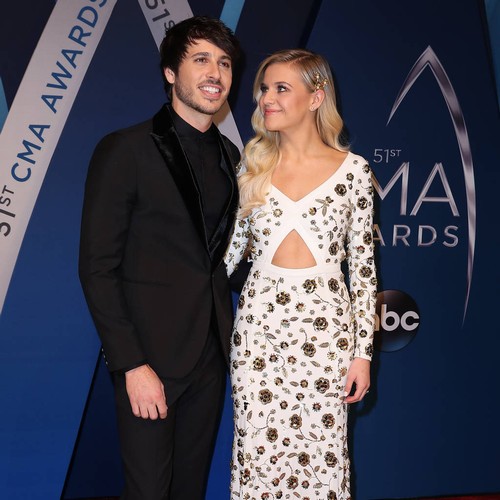 Kelsea Ballerini and new husband to relive Christmas proposal
