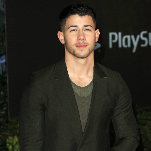 Nick Jonas still plays old tunes with the disbanded Jonas Brothers