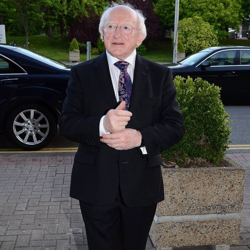 Irish leader pays final tribute to Dolores O'Riordan