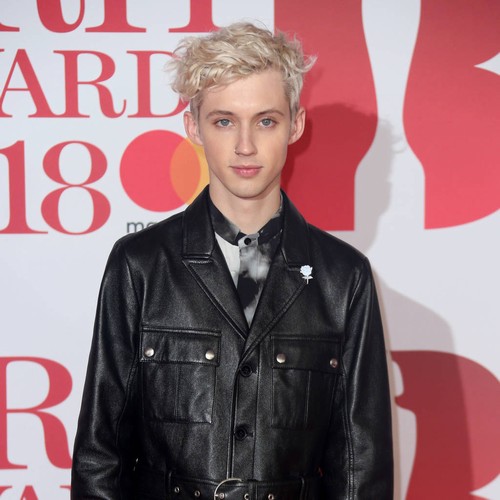 Troye Sivan confirms pop super-duet with Ariana Grande