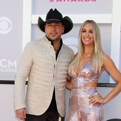 Jason Aldean's wife hits back at parenting critics