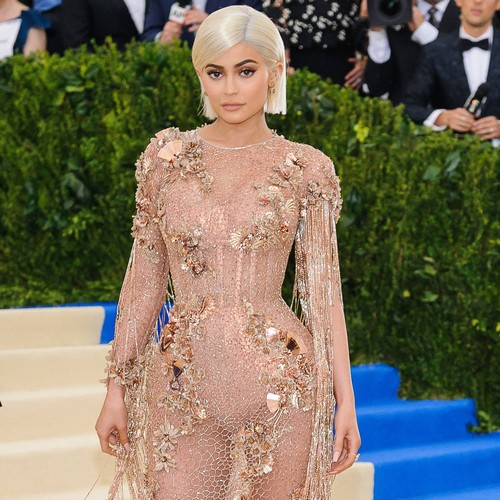 Kylie Jenner ‘wants Travis Scott to move in’ with her