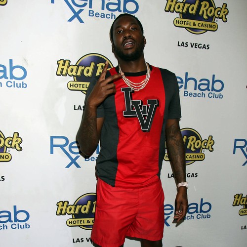 Prosecutors file official papers supporting Meek Mill's bail request
