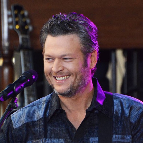 Blake Shelton tweets about 'karma' amid Miranda Lambert's new romance rumours