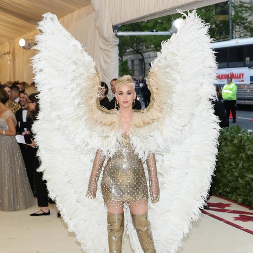 Katy Perry criticises Meghan, Duchess of Sussex's wedding gown