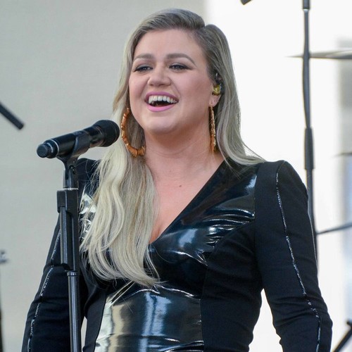 Kelly Clarkson's clean-eating diet is lightening her wallet