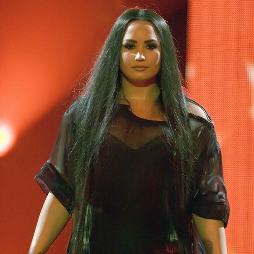 Demi Lovato hospitalised for heroin overdose