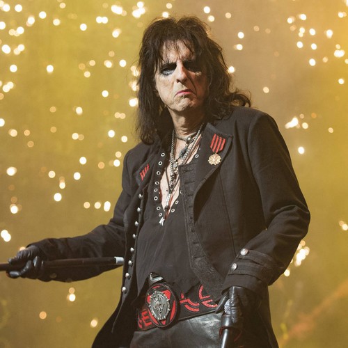 Alice Cooper laughs off Johnny Depp health fears