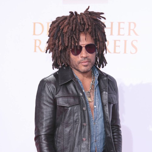 Lenny Kravitz launches toothpaste