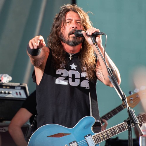 Dave Grohl parties hard before Foo Fighters shows