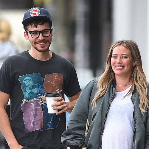 Hilary Duff desperately trying to induce labour