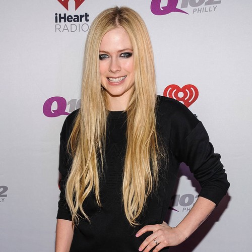 Avril Lavigne has a new boyfriend