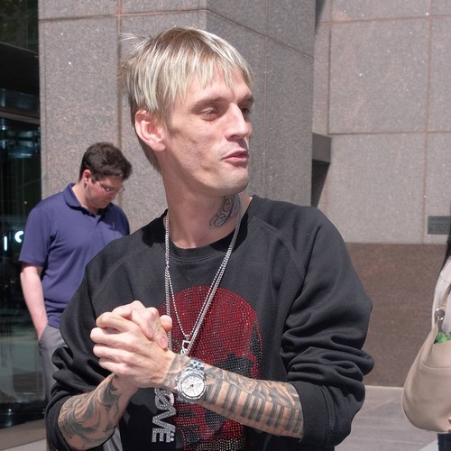 Aaron Carter 'scared for his life' as he calls police on stalker