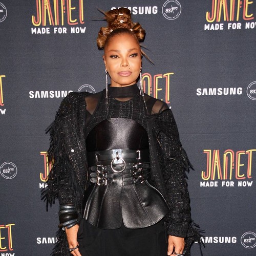 Janet Jackson 'edits' Glastonbury poster to put her name first