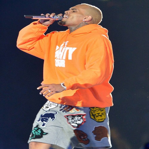 Chris Brown to be a father again