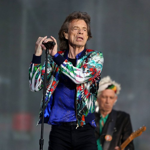 Mick Jagger returns to the stage following heart surgery