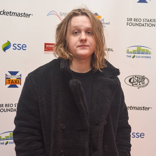 Lewis Capaldi hugs and makes up with Noel Gallagher after 'Chewbacca' comments