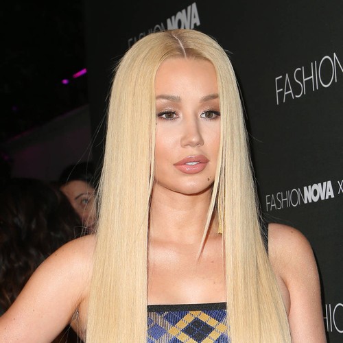 Iggy Azalea sparks engagement rumours with massive rock