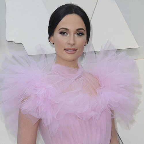 Kacey Musgraves blames hacker for liking Kid Rock's crude Taylor Swift tweet