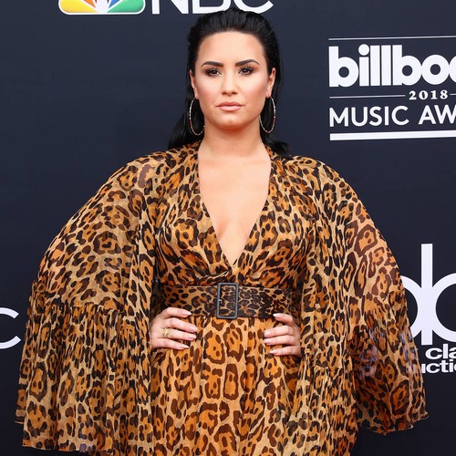 Demi Lovato appears to shade Taylor Swift with MTV VMA boycott