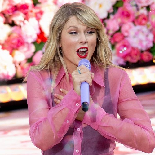 Taylor Swift and Katy Perry were destined to fall out due to their star signs