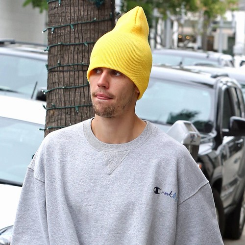 Justin Bieber shares personal rap detailing the past year of his life