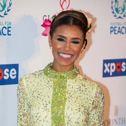 Melody Thornton needed therapy after Pussycat Dolls split