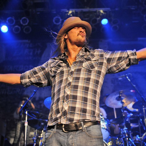 Kid Rock slams Oprah Winfrey in foulmouthed onstage rant