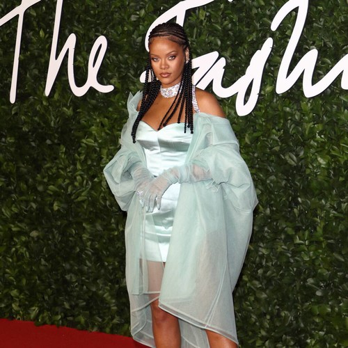 Rihanna trolls fans over long-awaited new album