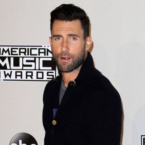 Maroon 5 call out The 1975 over similar artwork following Lauv dispute