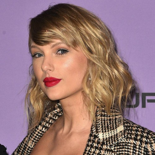 Taylor Swift révèle pourquoi elle a choisi Dylan O’Brien pour le court-métrage All Too Well – News 24