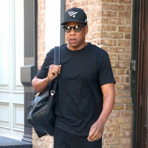 JAY-Z shuts down retirement rumours – Music News