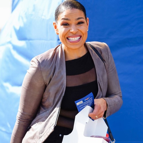 Jordin Sparks believes Chris Brown ‘should have been’ at American Music Awards – Music News