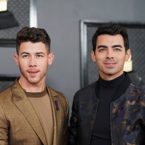 Jonas Brothers honoured with star on Hollywood Walk of Fame – Music News