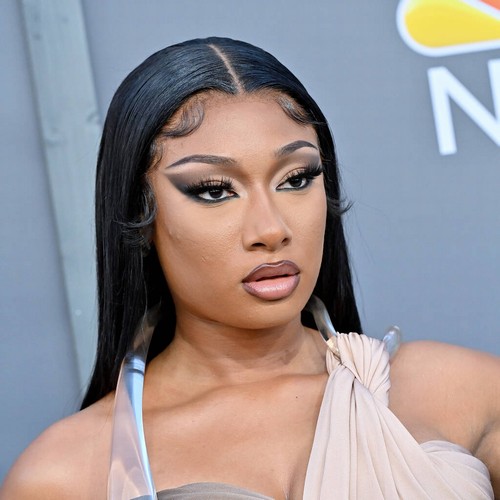 Megan Thee Stallion accuses label of draining bank accounts to avoid paying her – Music News