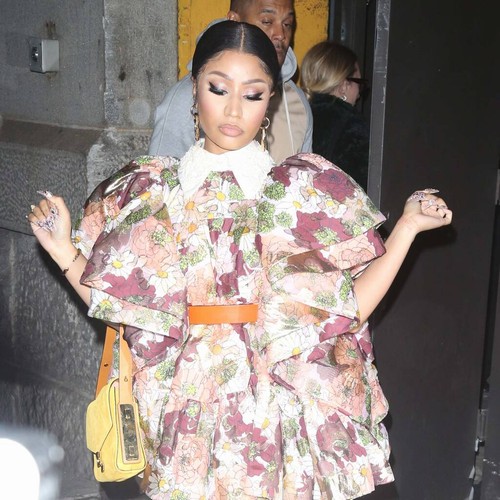 Nicki Minaj sued over alleged damaged jewellery – Music News