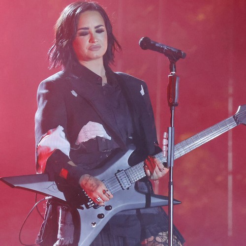 Demi Lovato reveals vision and hearing impairment – Music News