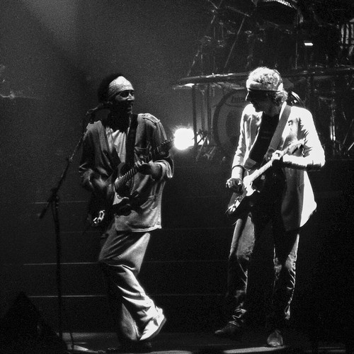 Former Dire Straits guitarist Jack Sonni dies – Music News