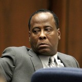 Dr-Conrad-Murray-requests-jail-release
