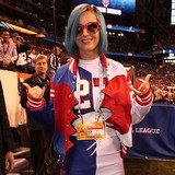 Katy-Perry-parties-with-Super-Bowl-winners