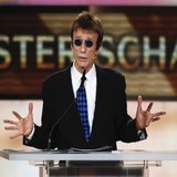 Robin-Gibb-eyes-music-comeback