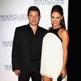 Vanessa-Lachey-confirms-sex-of-baby