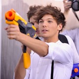 One-Directions-Louis-serious-about-girlfriend