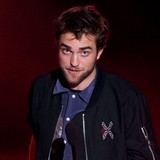 Robert-Pattinson-considers-music-career