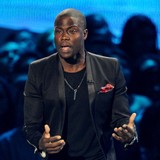 Hart-upsets-execs-with-VMA-Stewart-joke