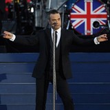 Robbie-Williams-envies-One-Direction