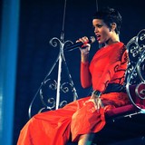 Rihannas-dad:-I-love-Chris-Brown