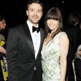 Timberlake-and-Biel-sell-wedding-photos