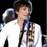 Ronnie-Wood-asks-Rod-Stewart-to-be-his-best-man