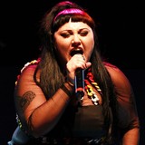Beth-Ditto:-Im-no-Hilton
